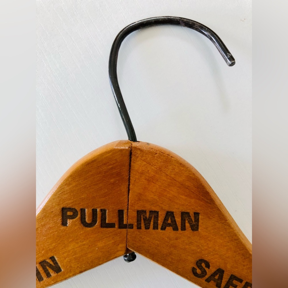 Vintage Pullman Railroad train Car Clothes Hanger with tag line. - Picture 5 of 13